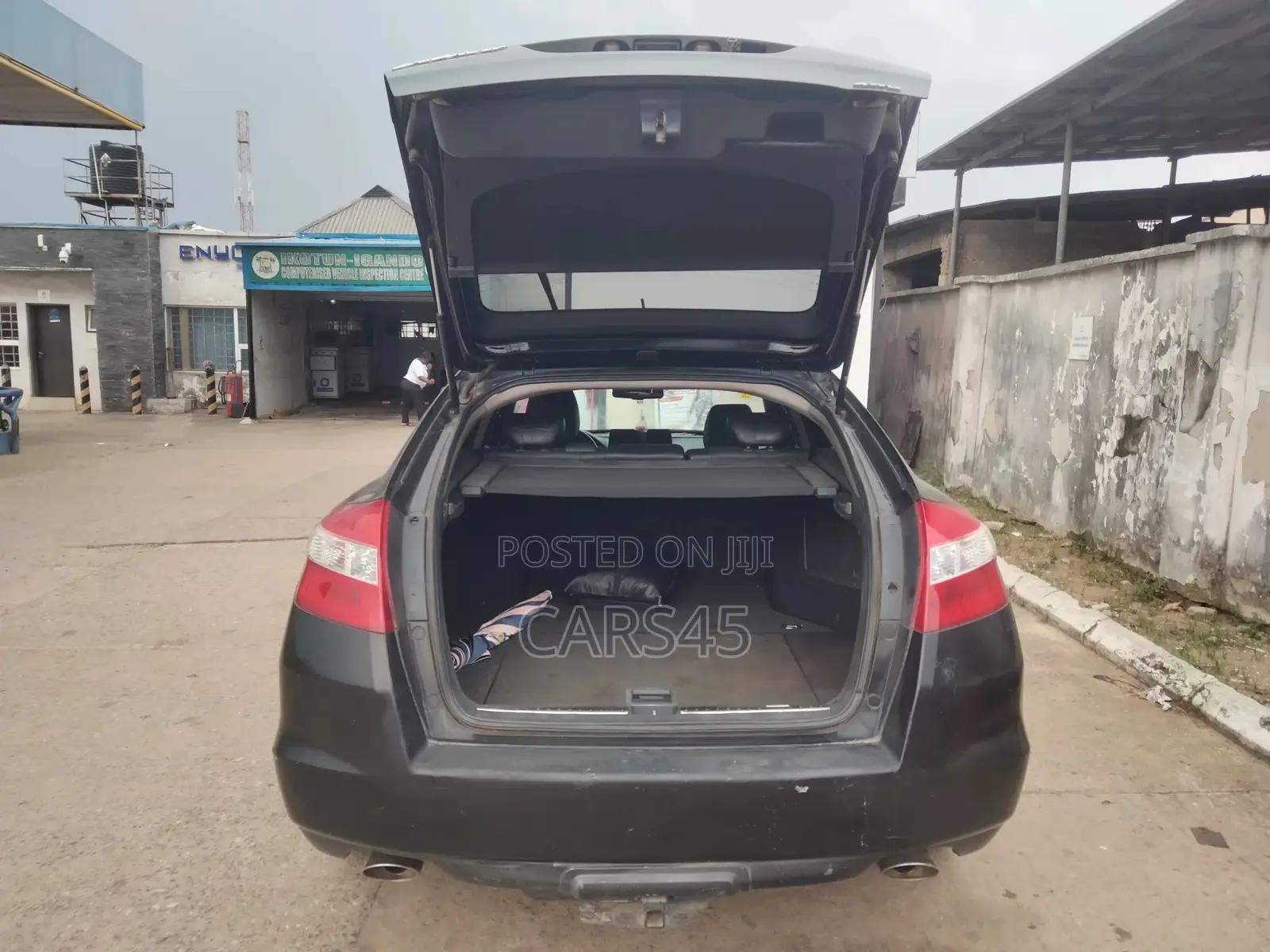 Honda Crosstour 2010 Black
