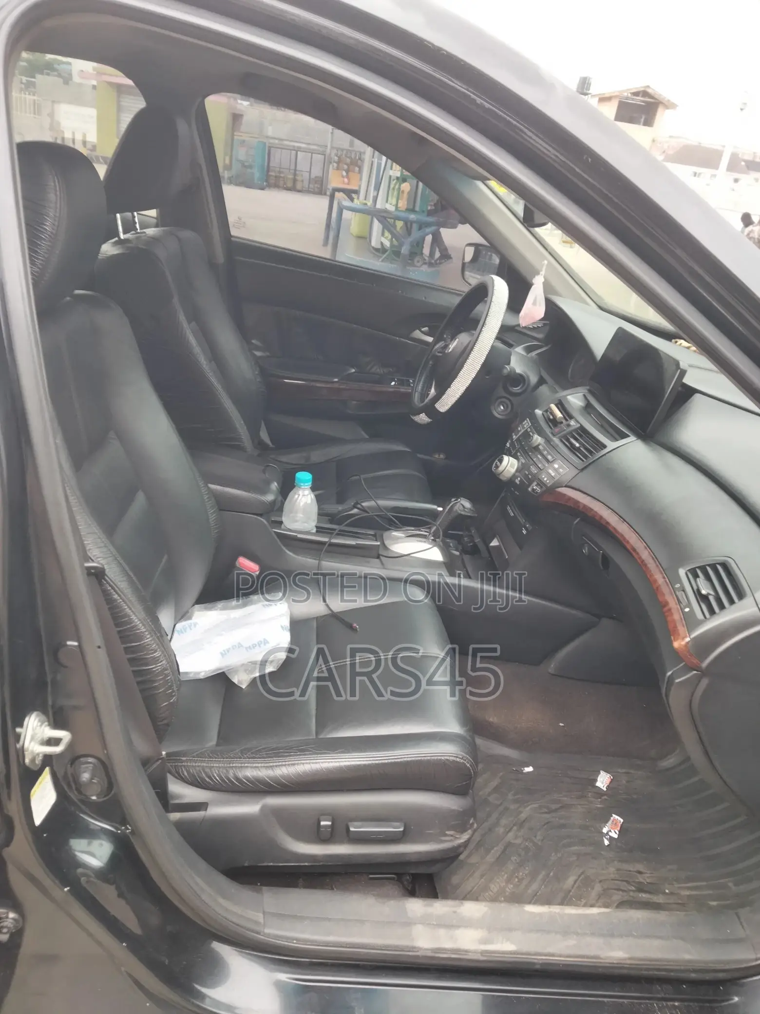 Honda Crosstour 2010 Black