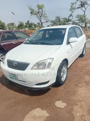 Toyota Corolla Sedan 2001 White