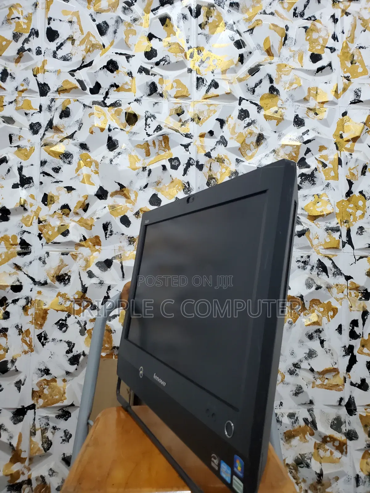 Desktop Computer Lenovo 4GB Intel Core i5 HDD 500GB