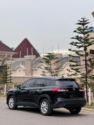 Toyota Corolla Cross LE 2023 Black