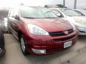 Toyota Sienna XLE 7 Passenger 2011 Maroon