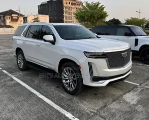 Cadillac Escalade 2022 White