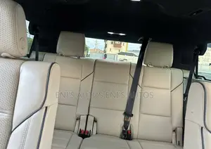 Cadillac Escalade 2022 White
