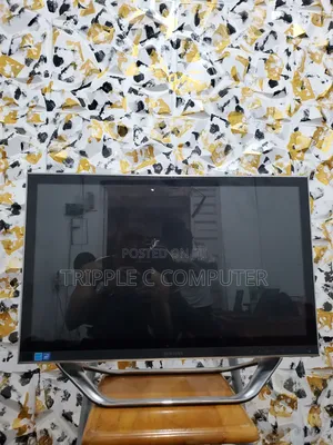 Desktop Computer Samsung AiO 24 8GB Intel Core i5 HDD 1T
