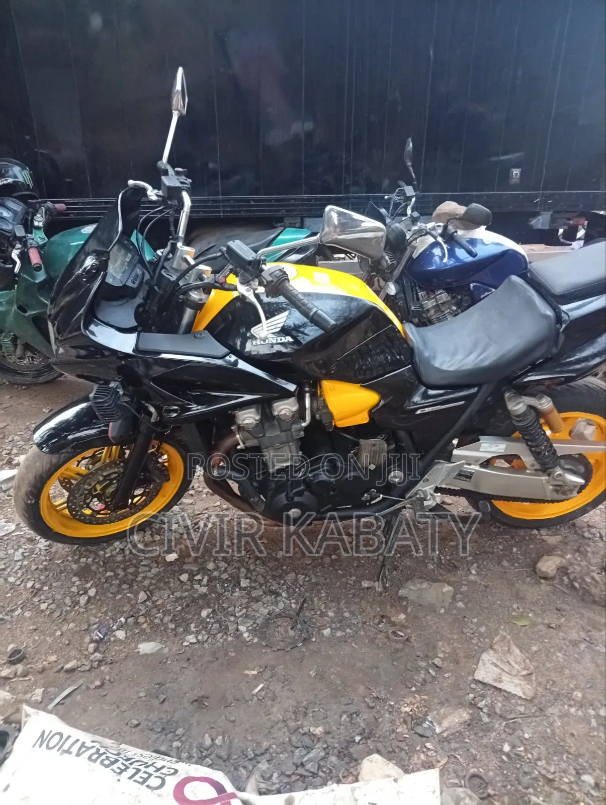 Honda CB 2010 Black
