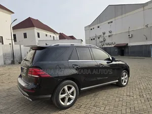 Mercedes-Benz GLE-Class 2018 Black
