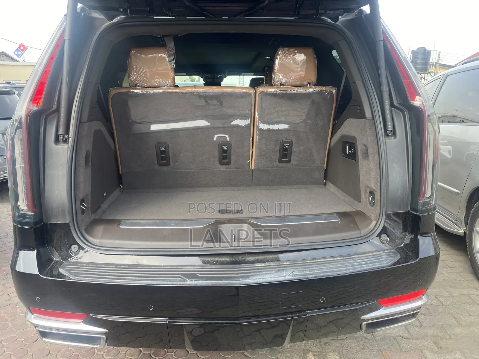 Cadillac Escalade 2022 Black