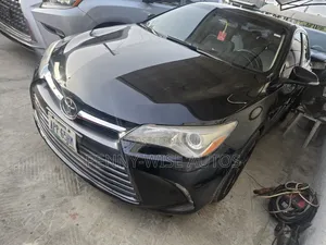 Toyota Camry SE 4dr Sedan (2.5L 4cyl 6A) 2016 Black