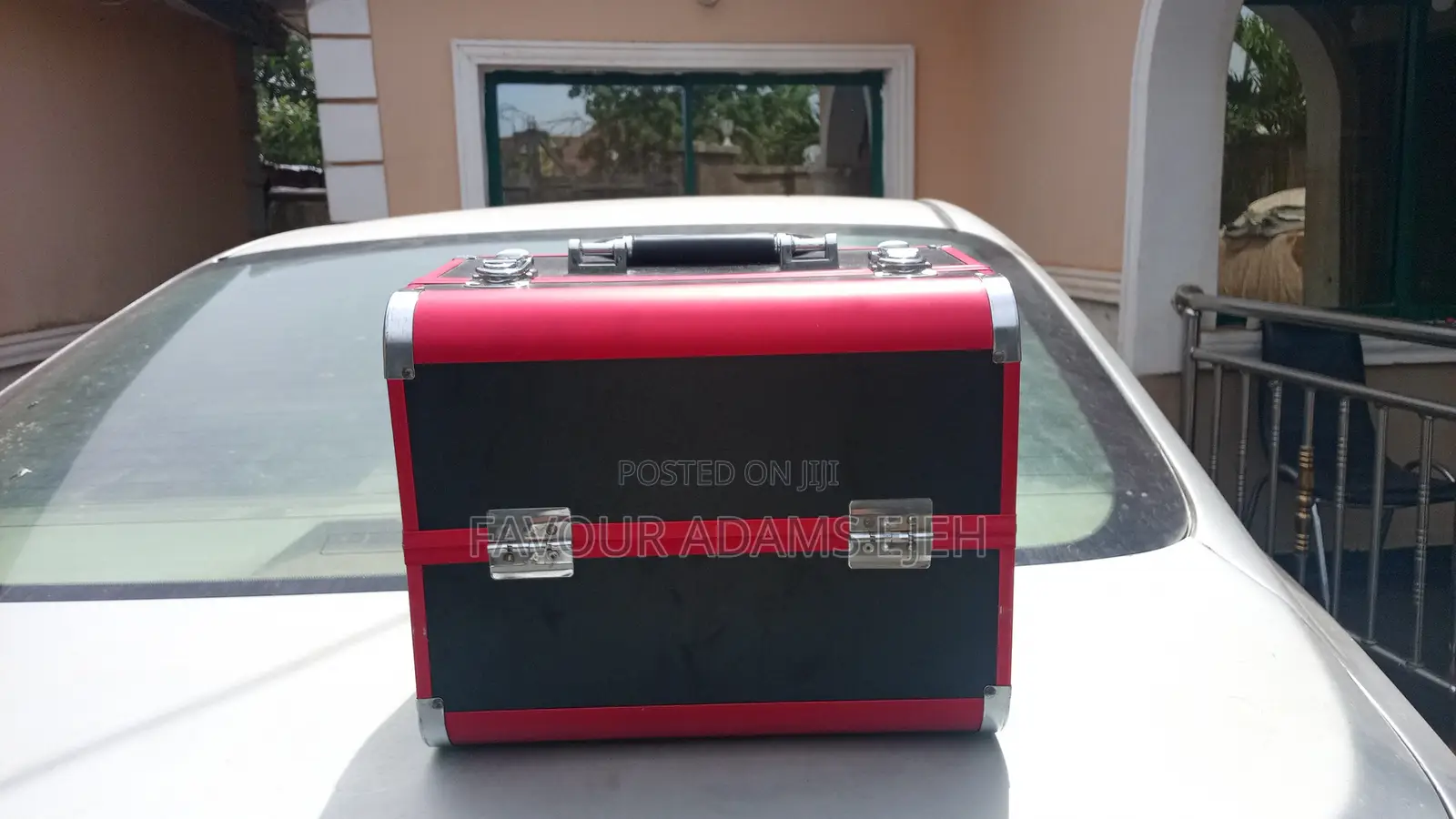 Makeup Box