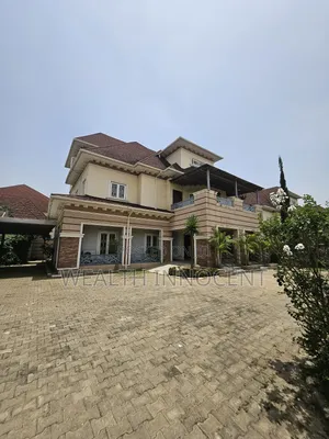 6bdrm Duplex in Maitama for sale