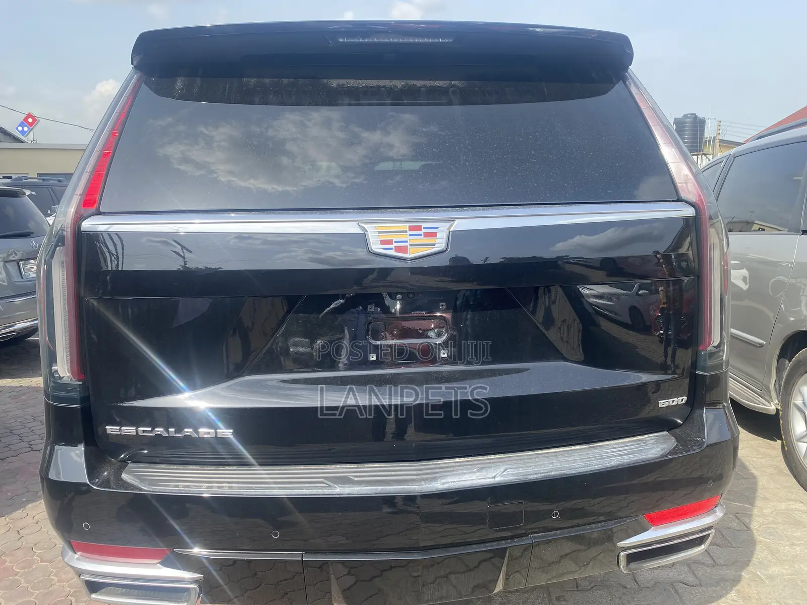 Cadillac Escalade 2022 Black