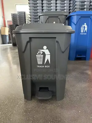 Grey Pp Plastic Pedal Trash Can