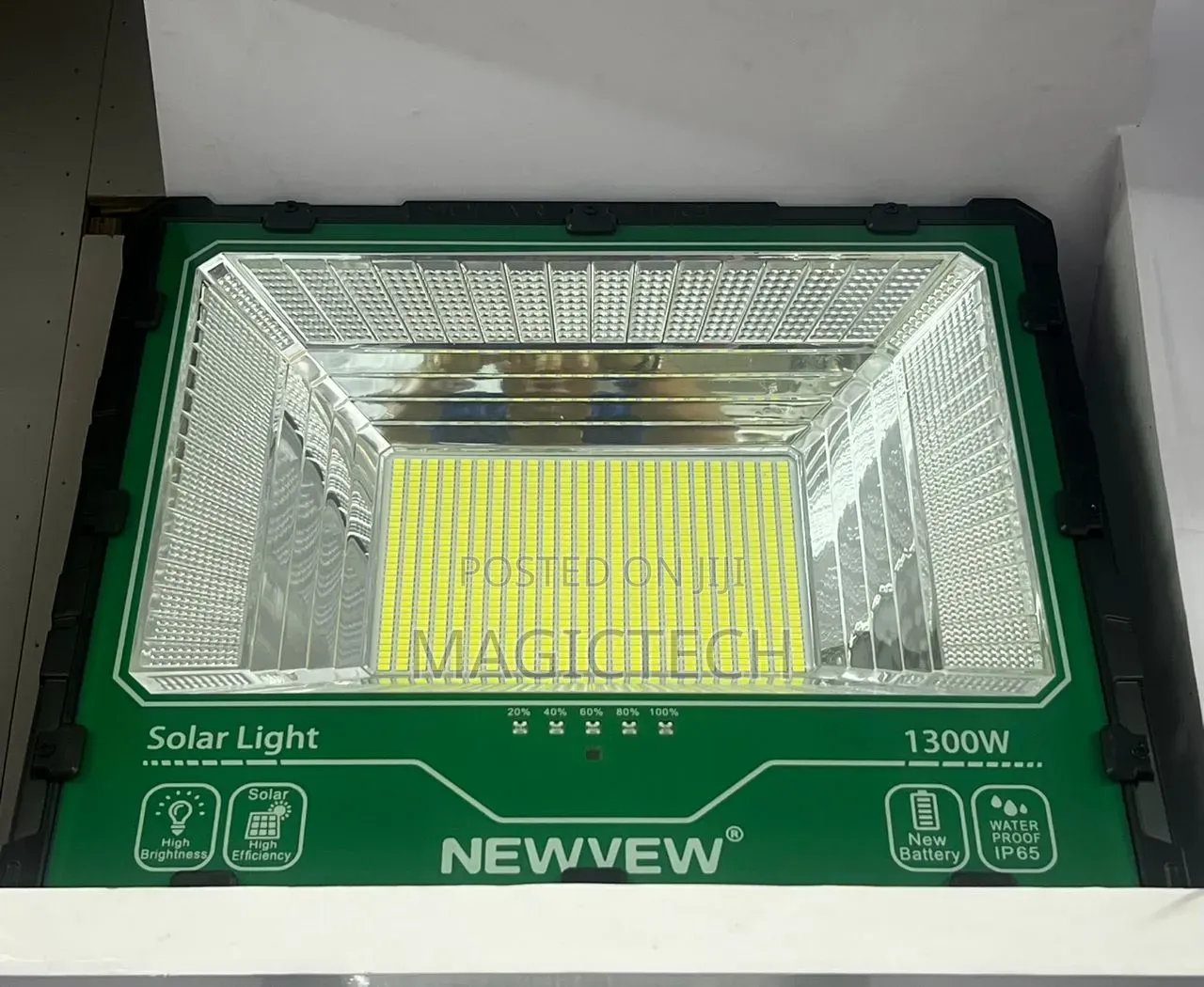 Suntrick Newvew 1300w Solar Flood Light With Panel