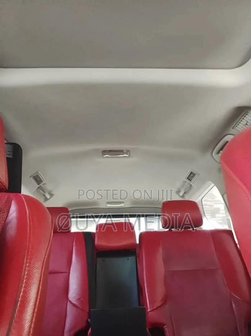 Lexus GX 2012 Blue