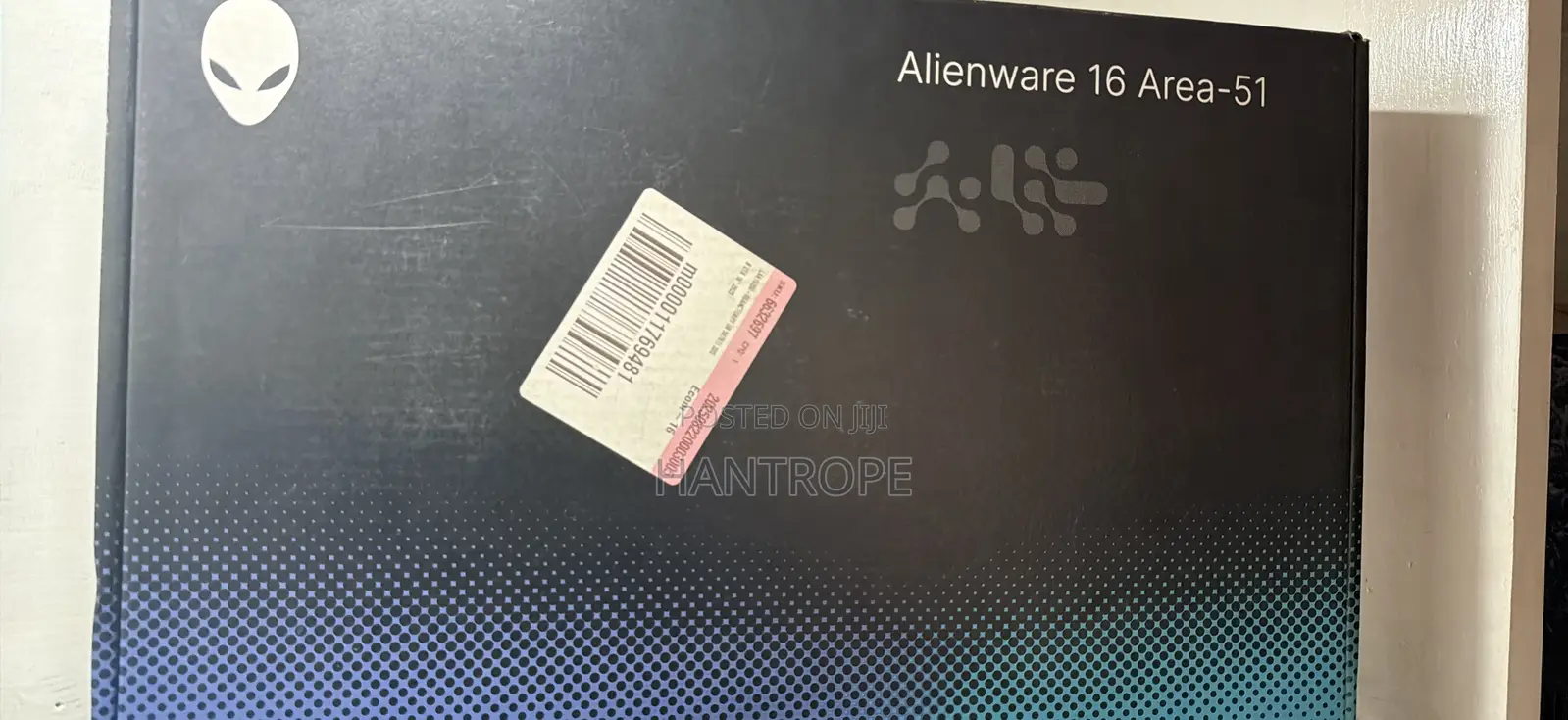 New Laptop Alienware Area-51 32GB Intel Core Ultra 9 SSD 2T