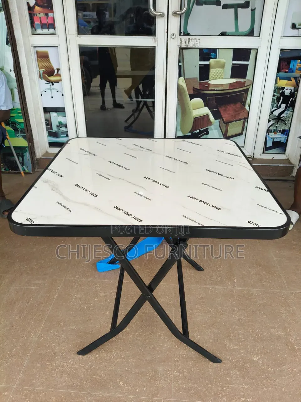 High Quality Restaurant Foldable Table