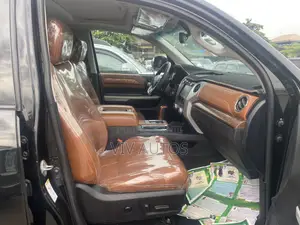 Toyota Tundra 2018 Black