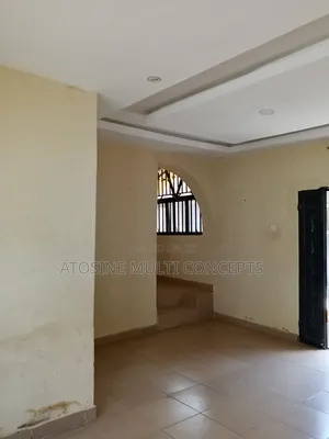 2bdrm Block of Flats in Oke'Badan Estate,, Lagelu for rent