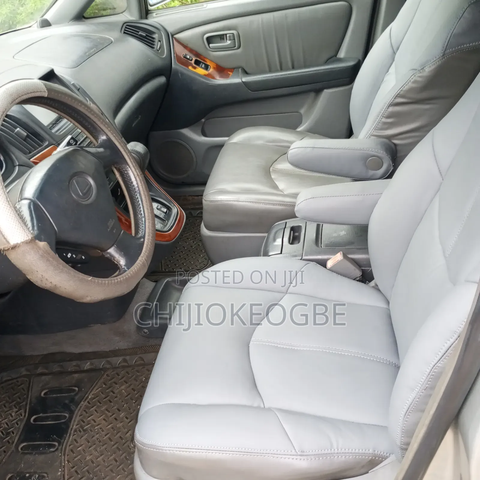 Lexus RX 2021 Silver