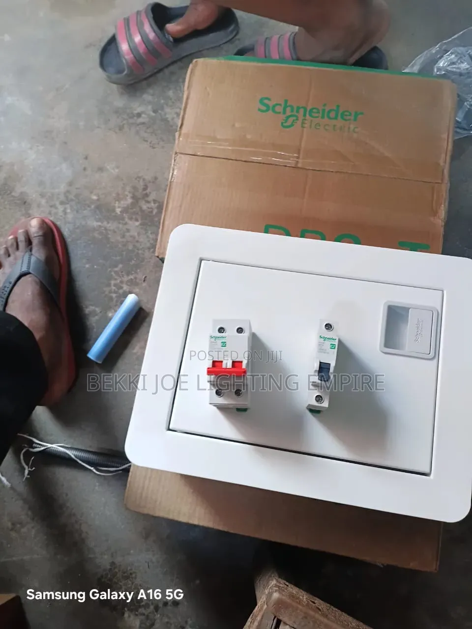 D6 Single Phase Schneider
