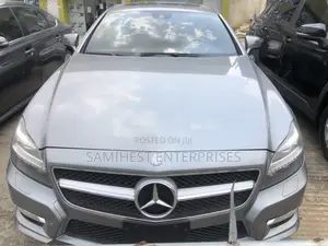 Mercedes-Benz CLS 2014 Silver