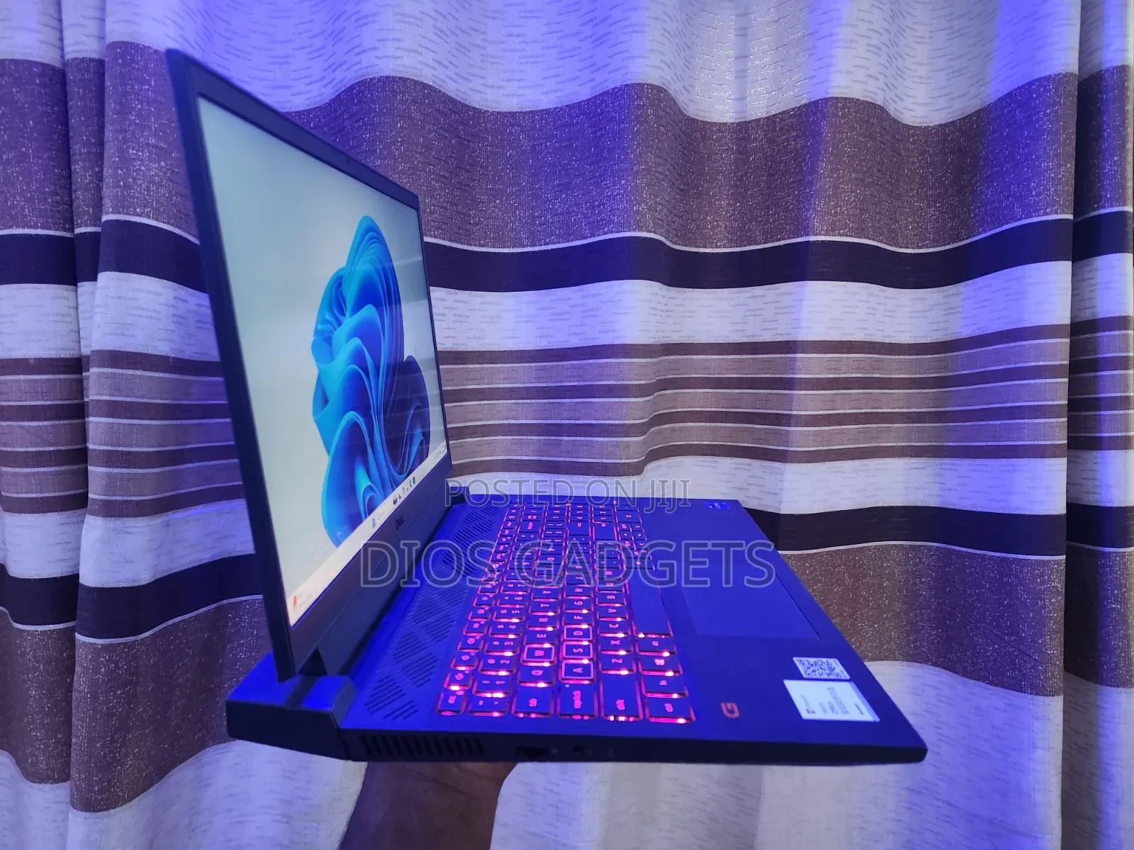 Laptop Dell G15 5511 16GB Intel Core i7 SSD 512GB