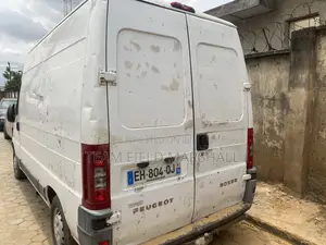 Peugeot Boxer 2002 White