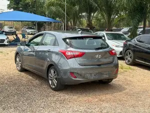 Hyundai Elantra 2016 Gray