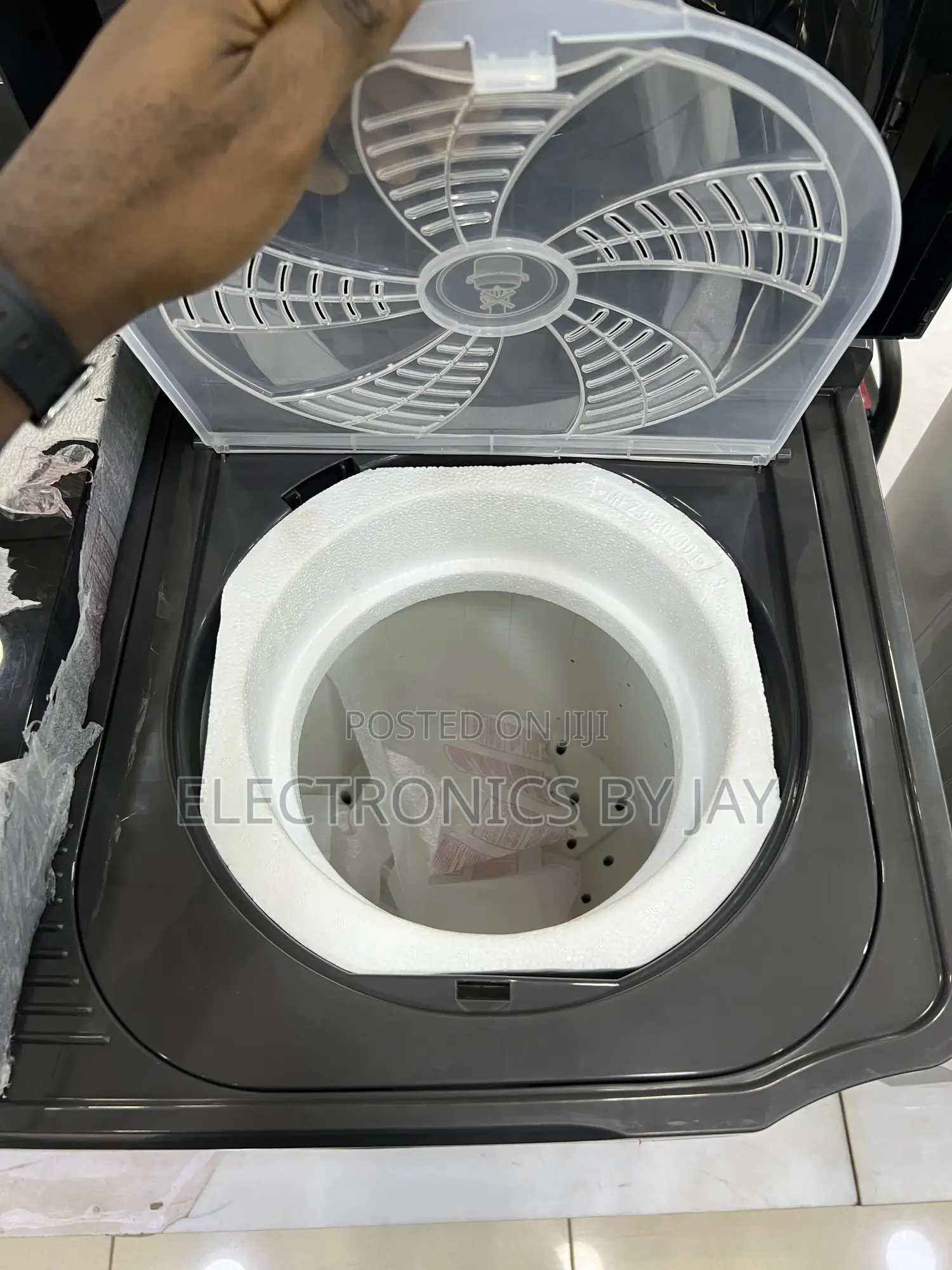 Lg Washing Machine 16kg(1861)