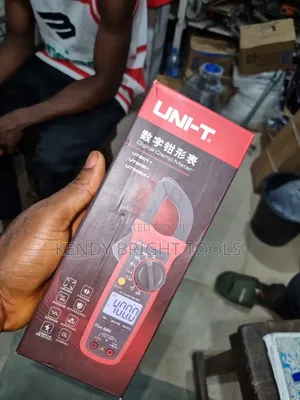 Digital Clamp Meter
