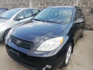 Toyota Matrix XR Hatchback FWD (1.8L 4cyl 4A) 2007 Black