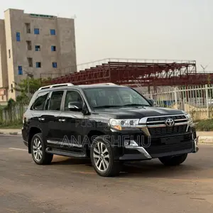Toyota Land Cruiser 5.7 V8 2012 Black