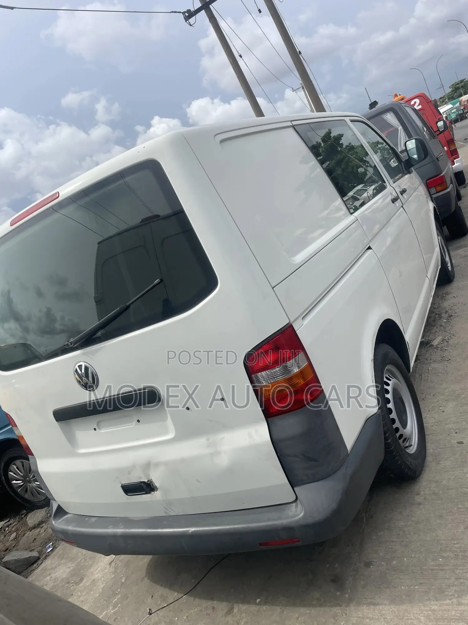 Volkswagen Transporter 2012 White
