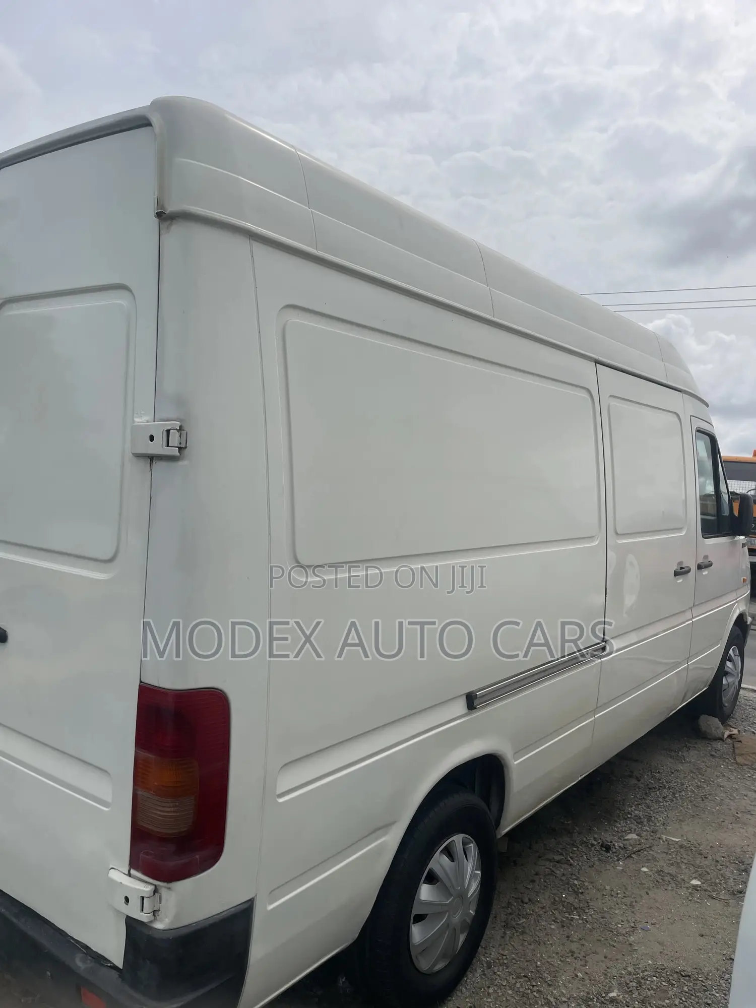 Volkswagen Transporter 2004 White