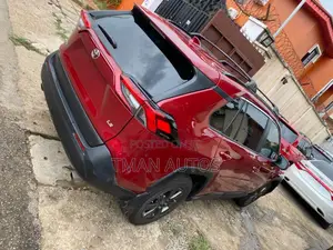 Toyota RAV4 2020 Red
