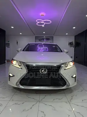 Lexus ES 350 FWD 2017 White