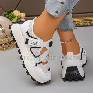 Causal Shoe