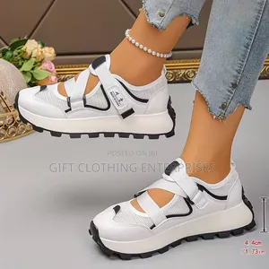 Causal Shoe