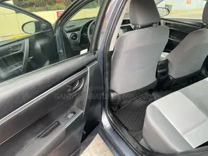 Toyota Corolla 2017 Gray