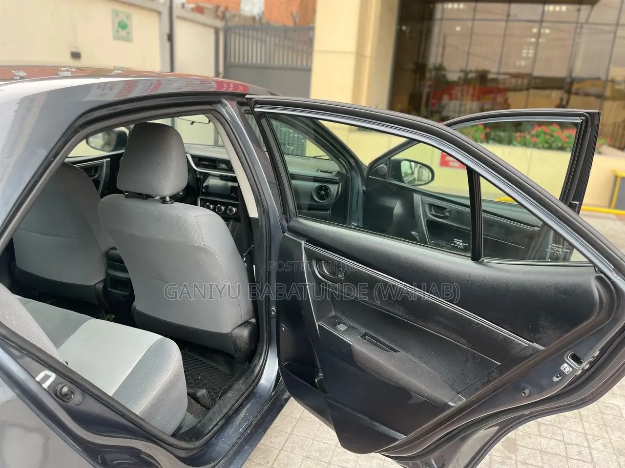 Toyota Corolla 2017 Gray