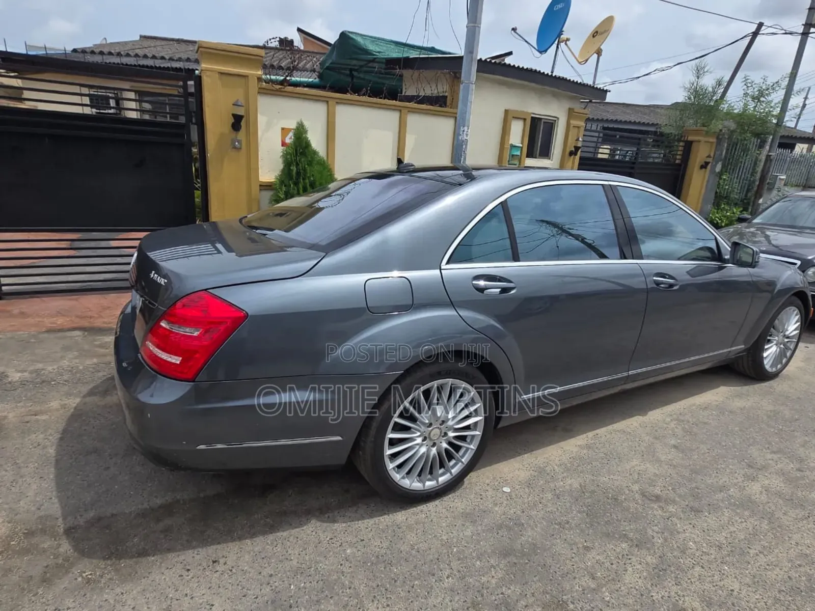 Mercedes-Benz E350 2010 Gray