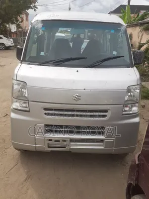 Suzuki APV Minibus 2015 Silver