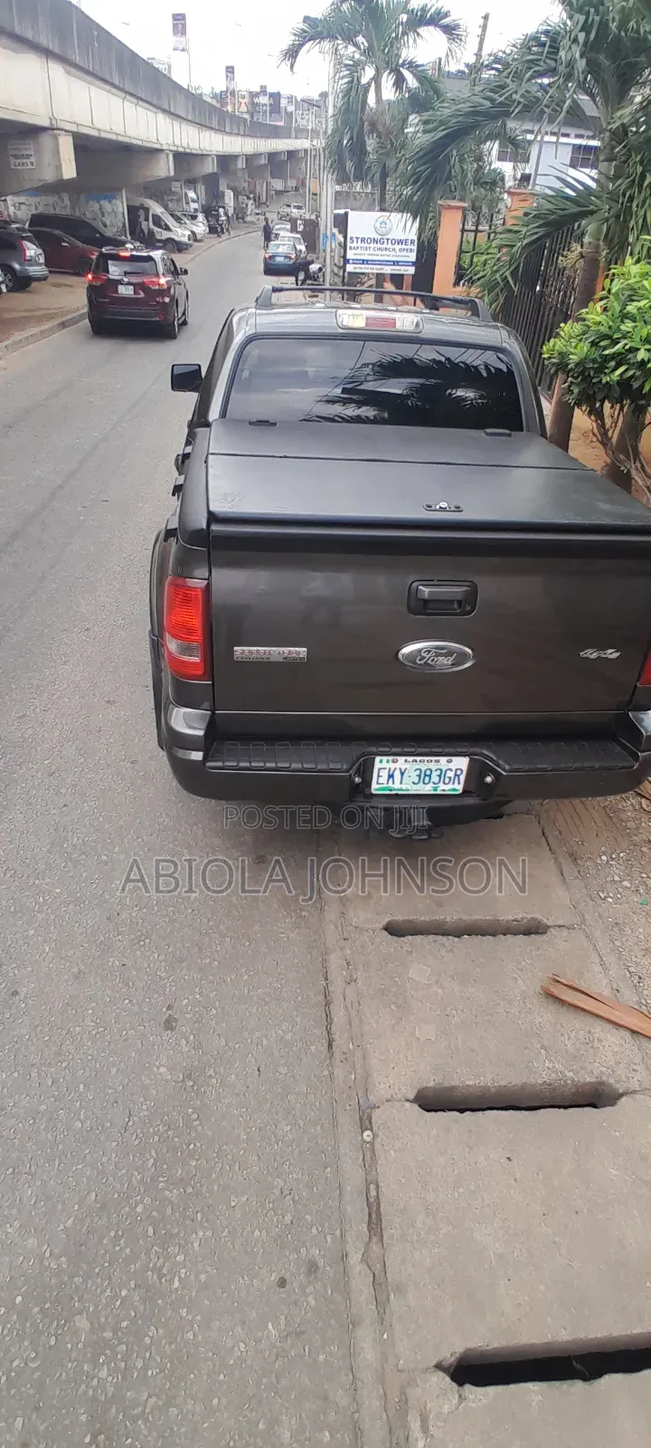 Ford Sport Trac 2007 Gray