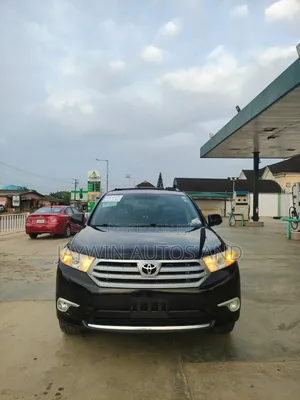 Toyota Highlander Limited 2012 Black