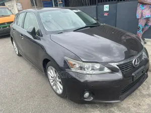 Lexus CT Premium FWD 2012 Gray