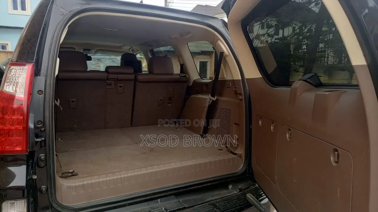 Lexus GX 460 2012 Black