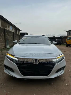 Honda Accord EX-L (2.0L 4cyl Turbo 10A) 2019 White