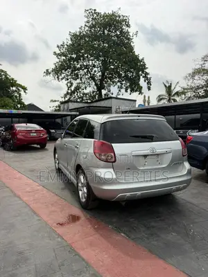 Toyota Matrix 2005 Silver