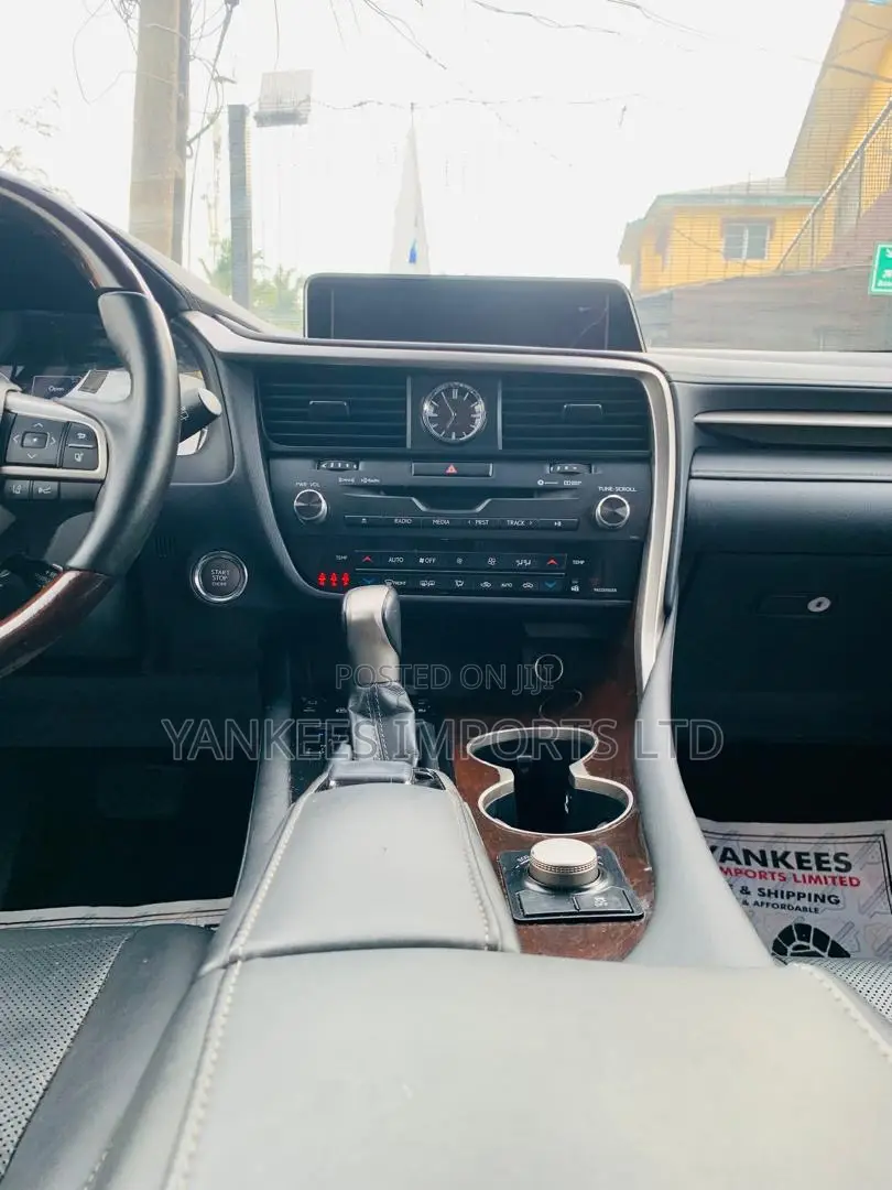 Lexus RX 350 FWD 2017 Silver